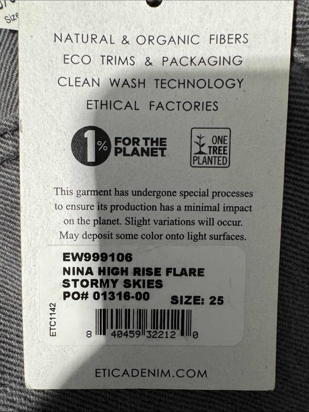 Ética Nina High Rise Flare Jeans Stormy Skies Gray Wash NWT Size 25 Sustainable - Picture 5 of 10